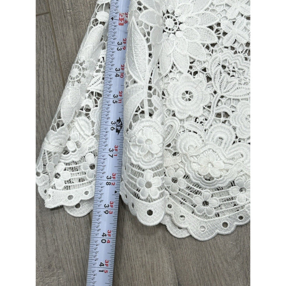 Generation Love Womens Rosie Dress Floral Lace Overlay V-Neck White Size M? NWOT - Picture 10 of 12